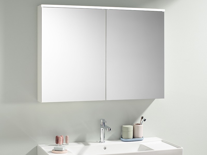 Armadio a specchio Alterna milo LED in bagno