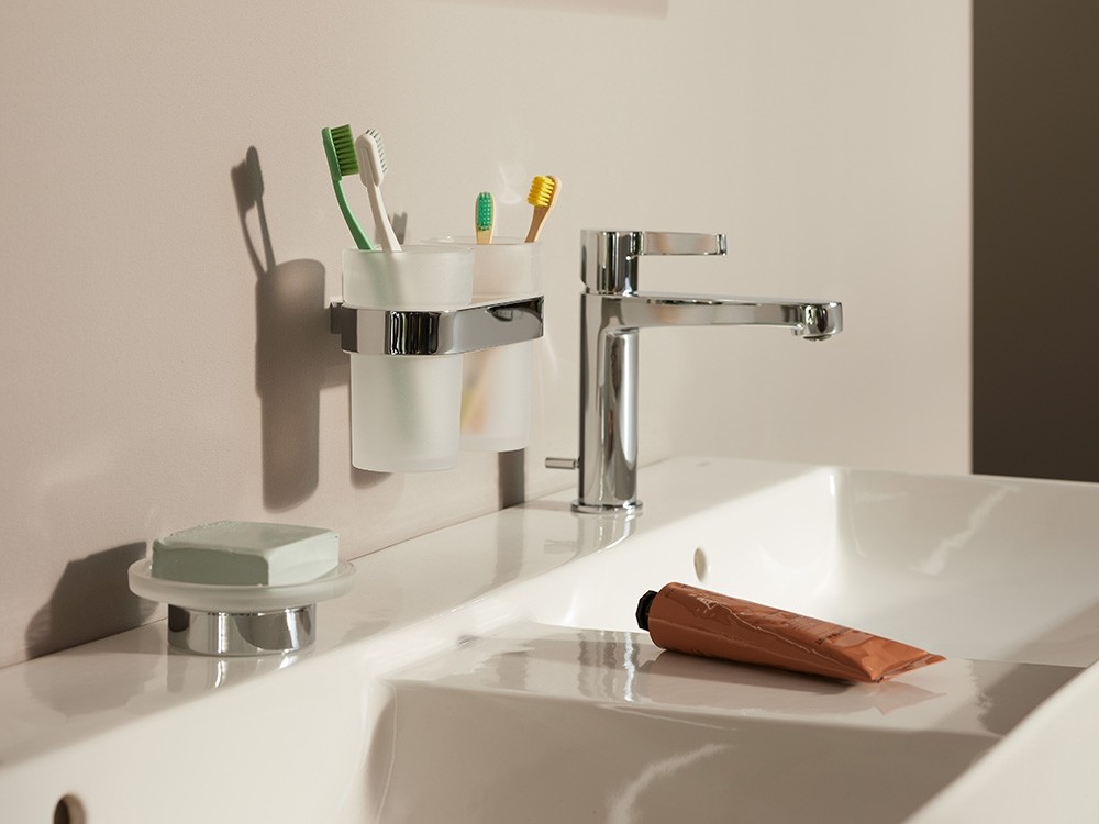 Badezimmer Zahnputzglas und Seifenschale von Alterna piana